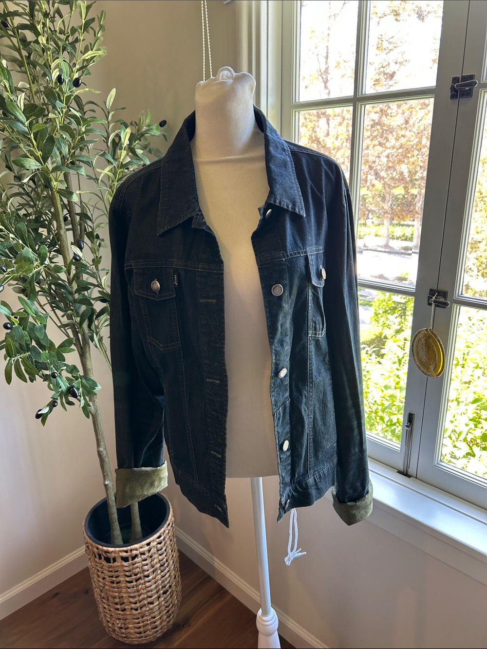 Women's Black Denim Trucker Jacket